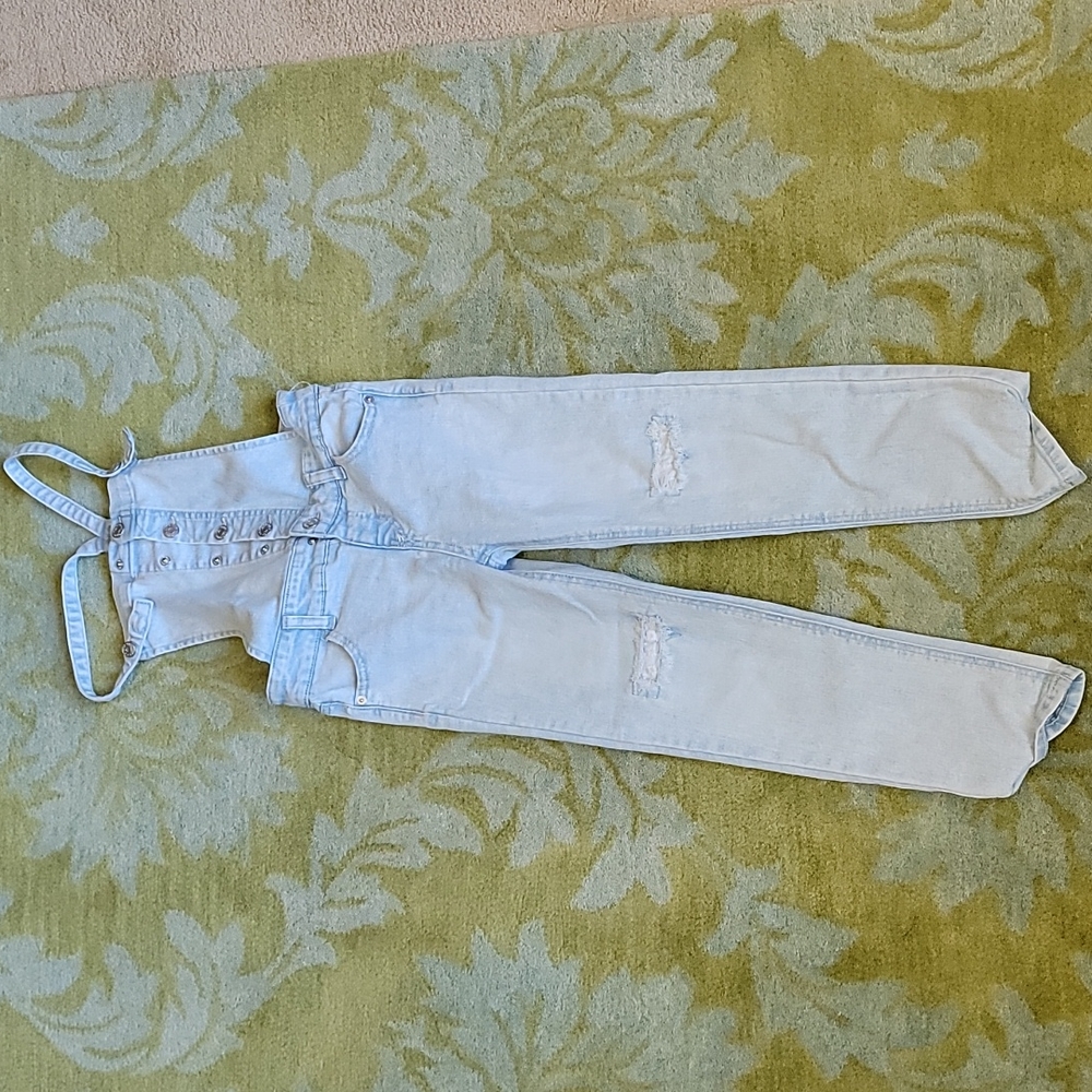 Cat and Jack overalls- Size M 7/8